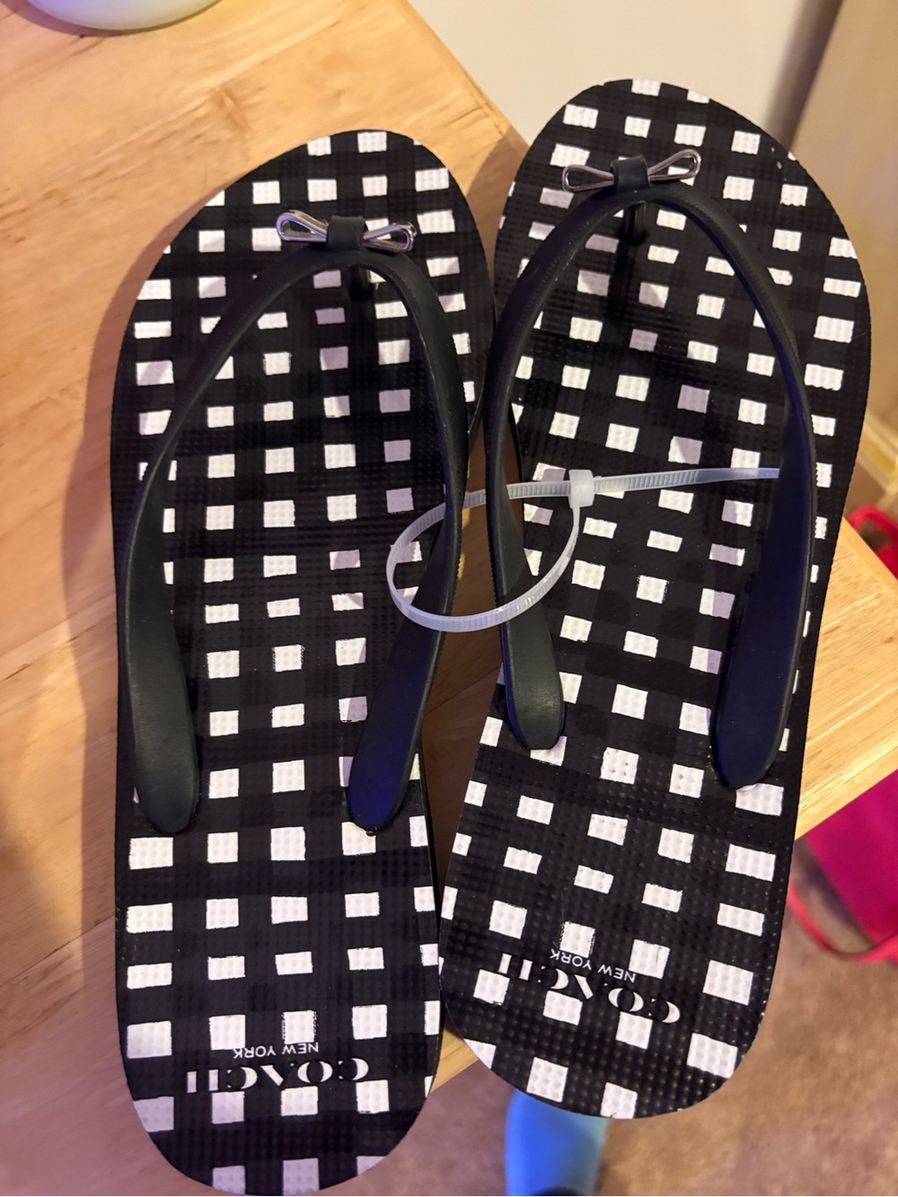 COACH Black & White Gingham Flip Flops size 9